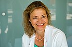 Dr. Ute Schauer - Netzwerkkoordinatorin, <br />Leitung CCC MF Netzwerkteam<br />
Tel.: 0931 201-40430
<a href="mailto:Schauer_U1@ukw.de" class="mail" title="Opens window for sending email">Dr. med. Ute Schauer</a>
<br>
Dr. med. Ute Schauer